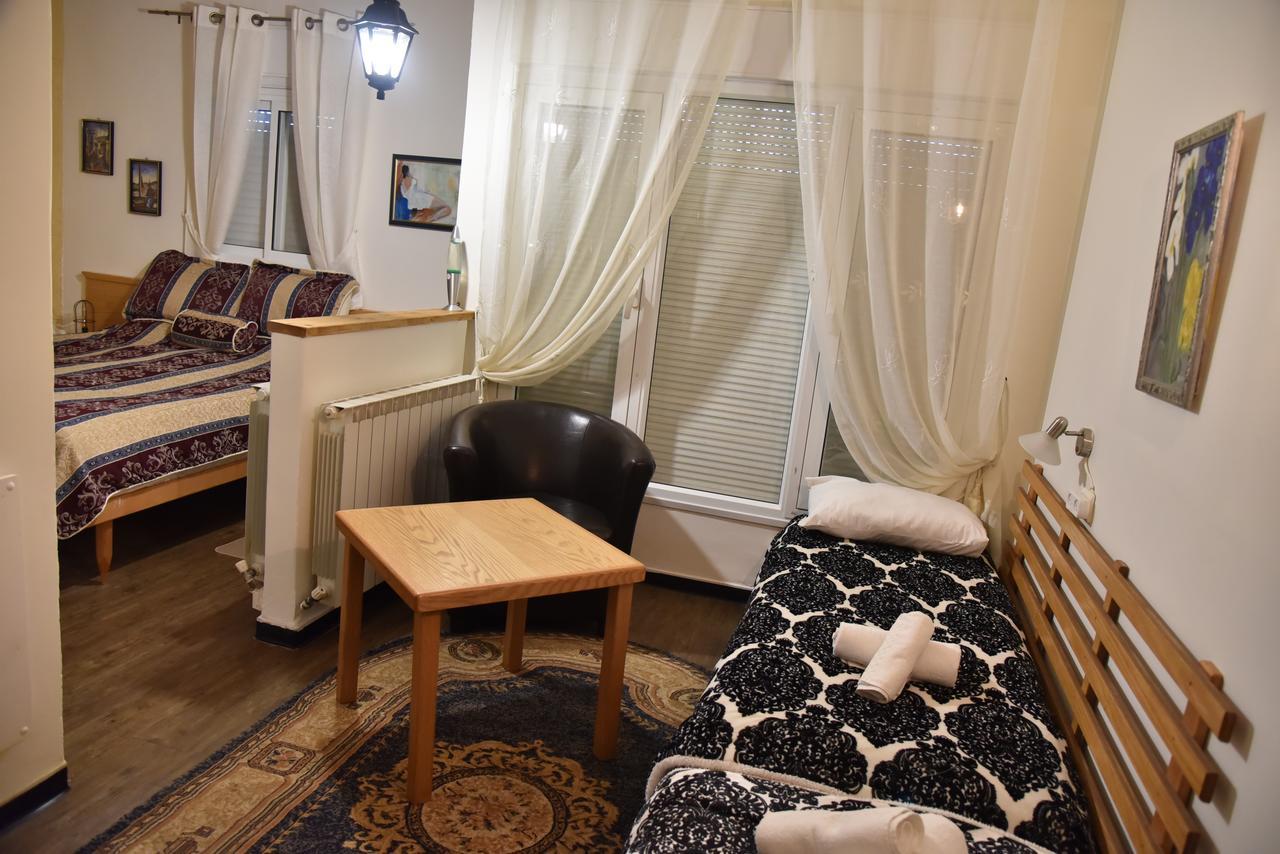 Safed Inn Eksteriør billede